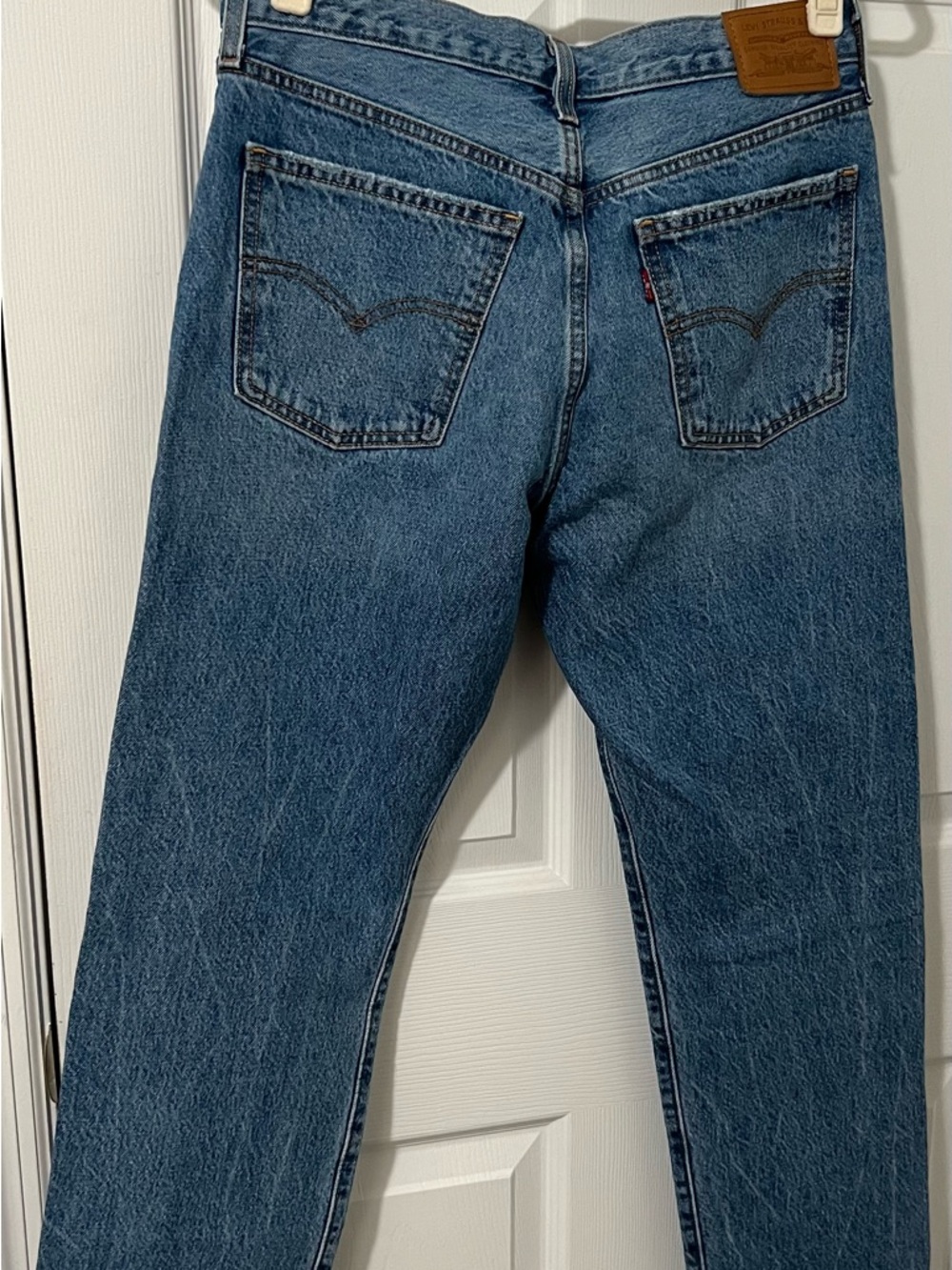 LEVI’S MIDDY STRAIGHT GOOD GRADES JEAN